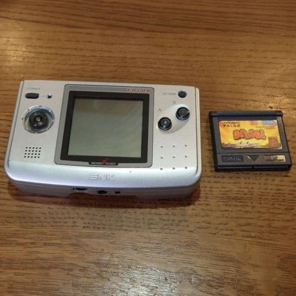 [neogeo pocket] neogeo pocket with a game soft